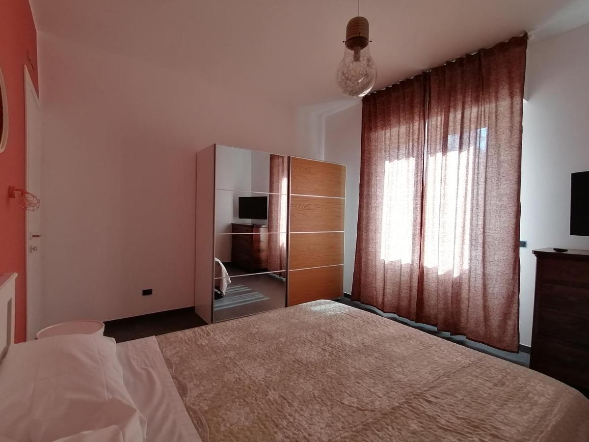 P In Centro 2 Appartement Sestri Levante Buitenkant foto
