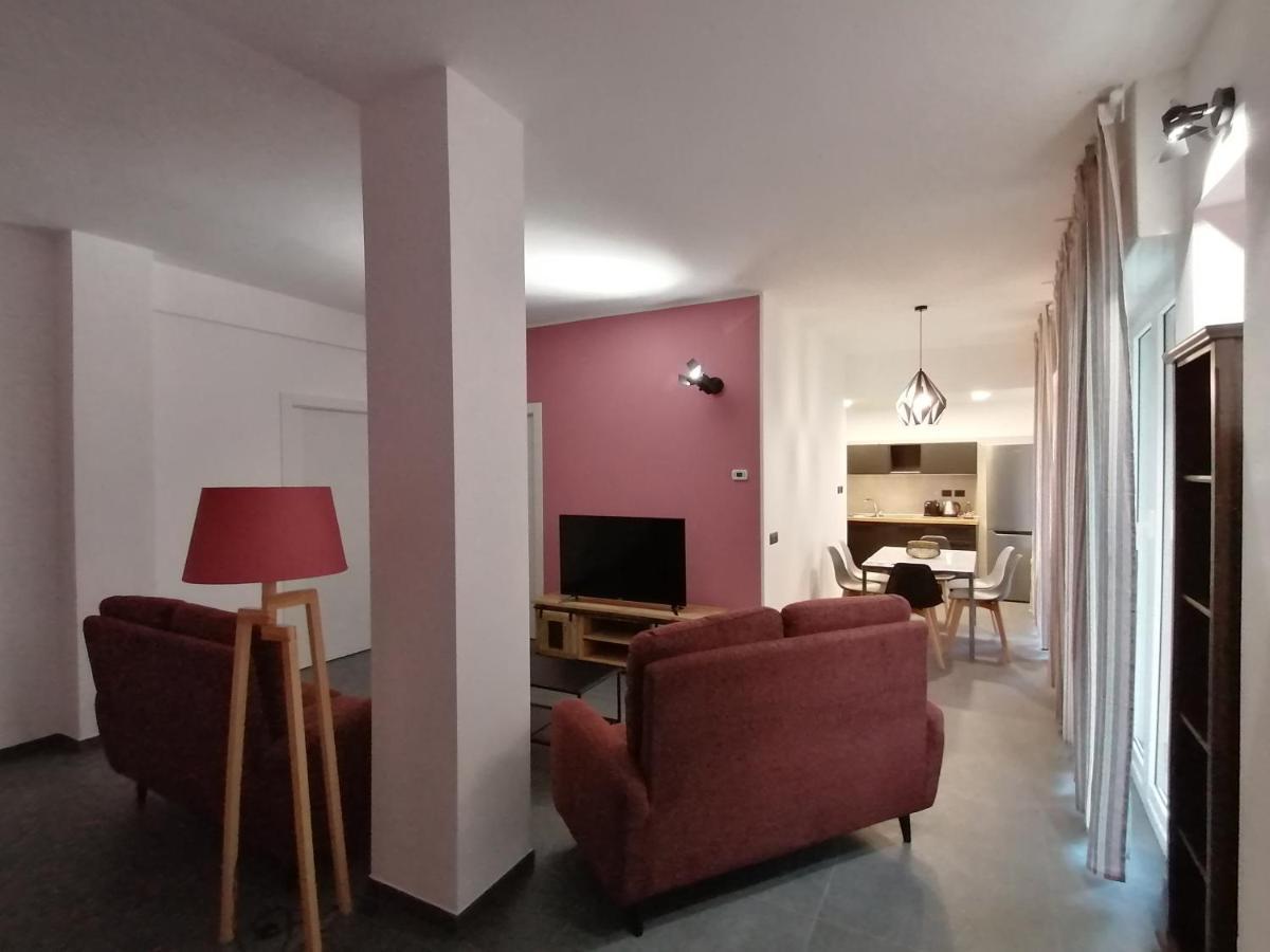 P In Centro 2 Appartement Sestri Levante Buitenkant foto